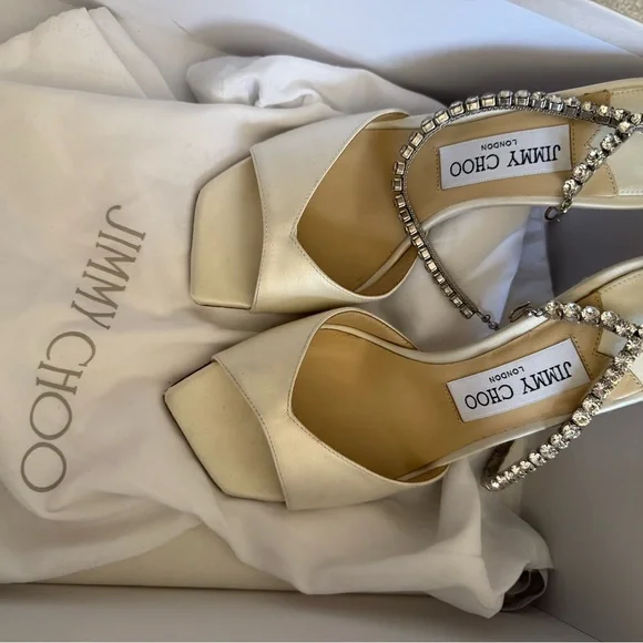 Jimmy Choo Saeda Satin Sandals 100, size 37 - Picture 2 of 9